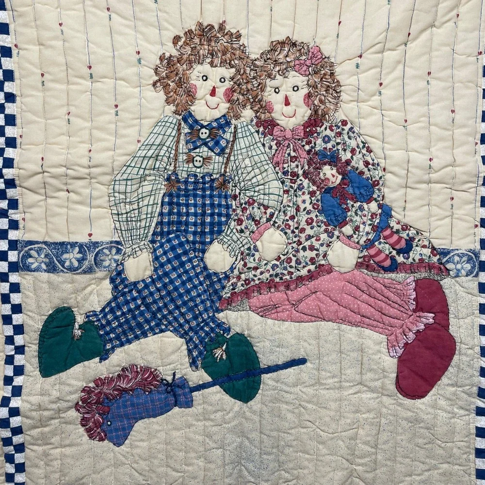 Vintage Raggedy Ann Andy Baby Quilt Kids Yellow Ruffled Applique 43